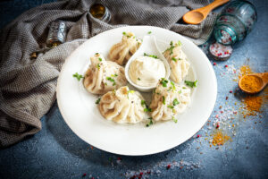 Домашние хинкали с бараниной и говядиной